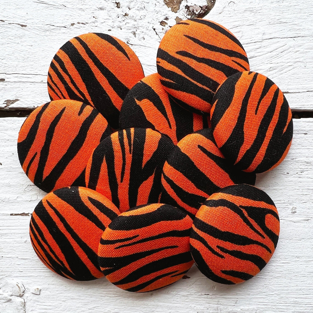 Sew On Buttons - Large Tiger Stripes Football Buttons