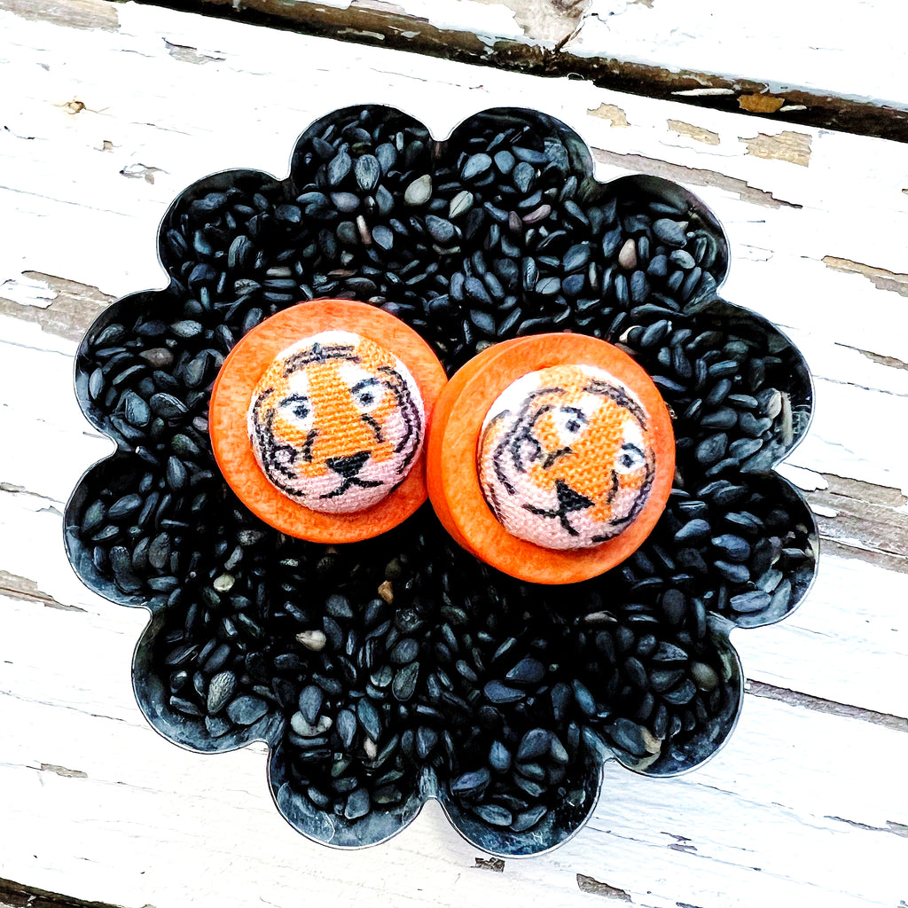 Bengal Tiger Stud Earrings - Cincinnati Football Jewelry