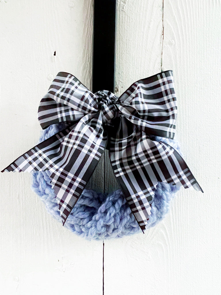 Hand Knit Tartan Bow Wreaths - Large Menzies Tartan Bow