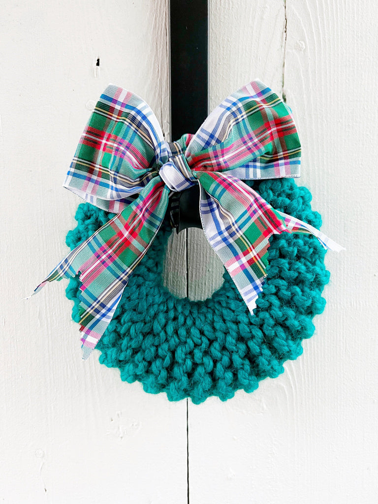 Hand Knitted Stewart Tartan Wreaths & Large Bow 