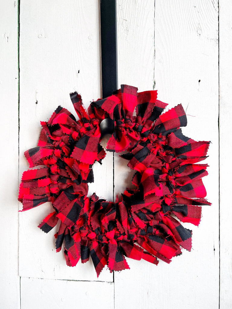 Rag Wreath - Farmhouse Swag Wreath - Buffalo Plaid