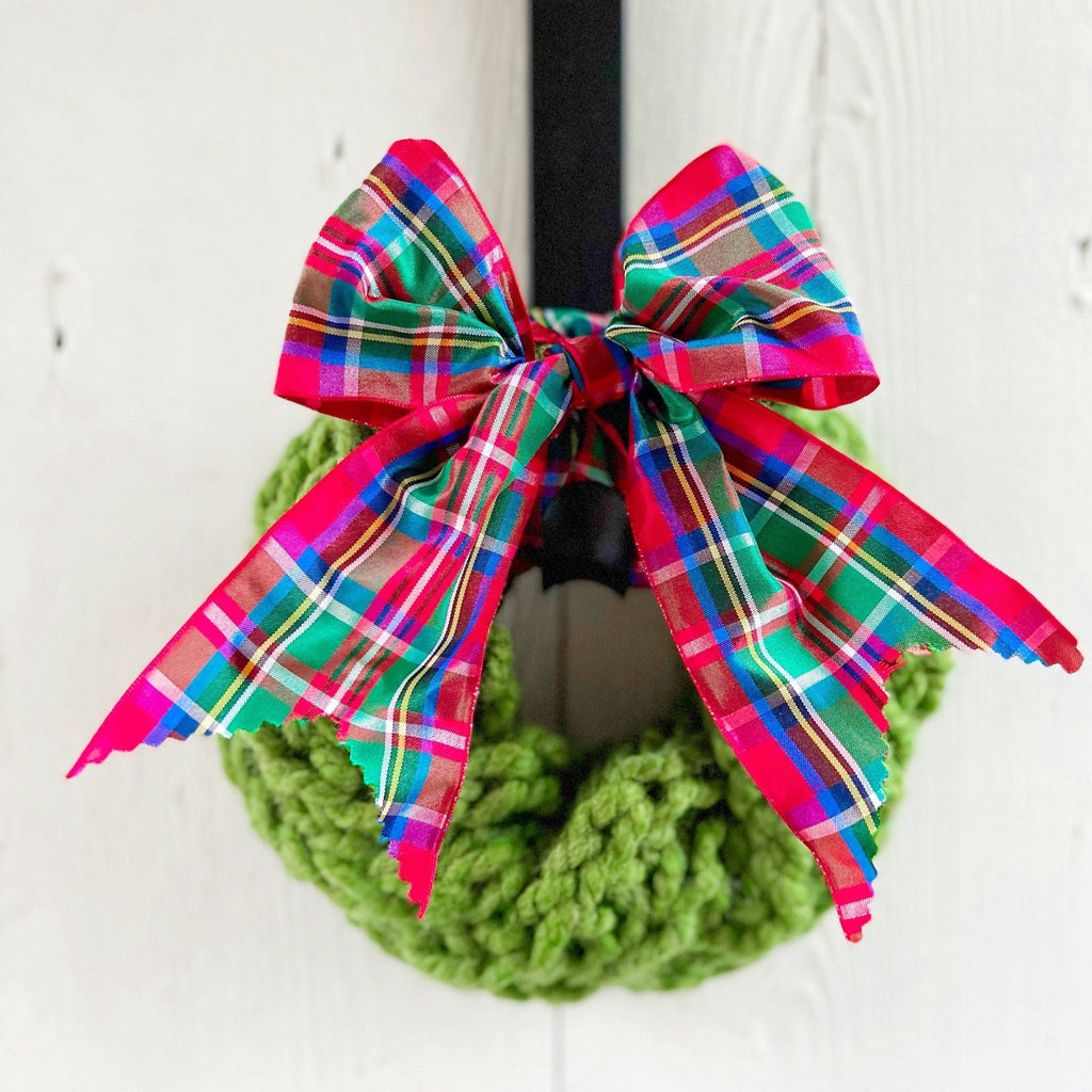 Hand Knit Wreaths - Chunky Hand Knit Farmhouse 6" Wreath