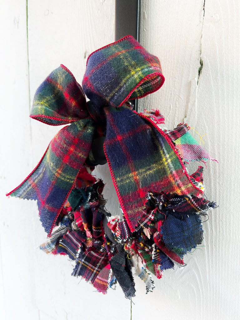 Rag Wreath - Blue Plaid Fabric Rag Wreath 