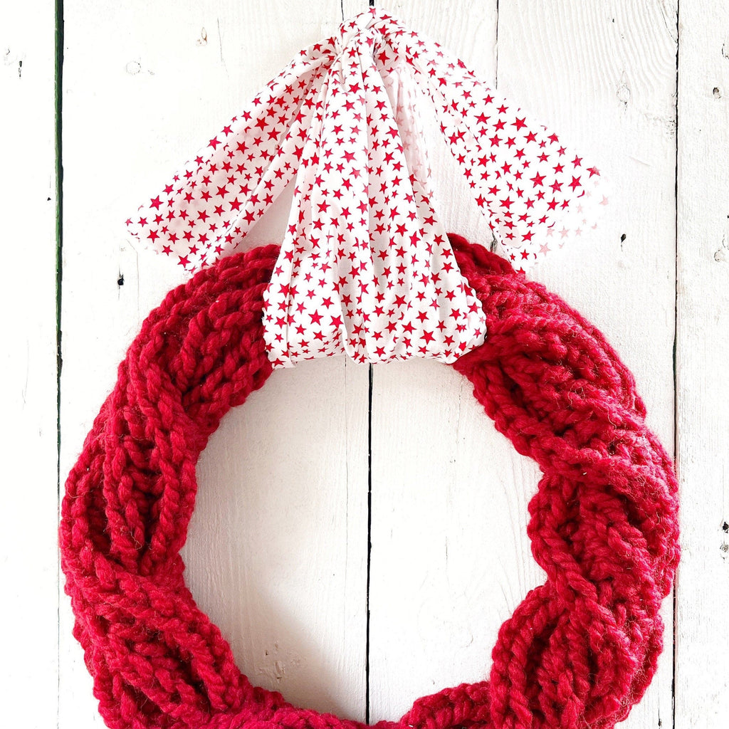 Hand Knit Wreaths - Hand Knit Patriotic Wreath 