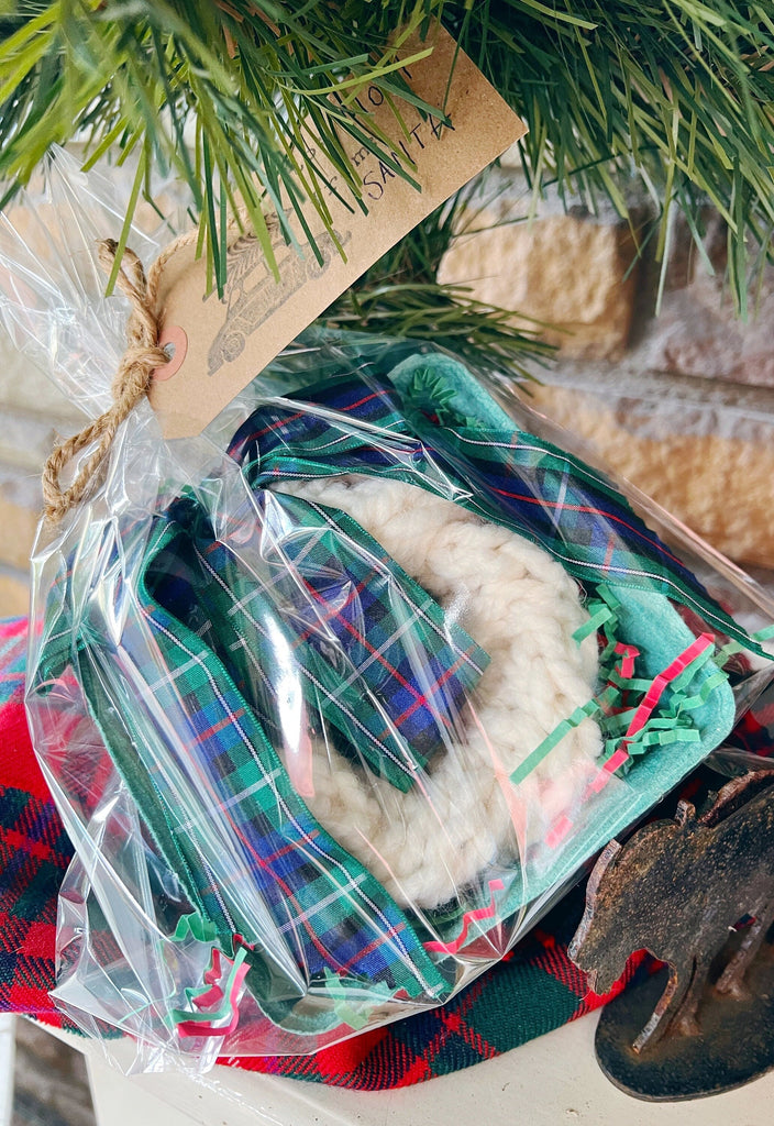 Hand Knit Wreath Ornaments - Plaid Scottish Themed Gifts