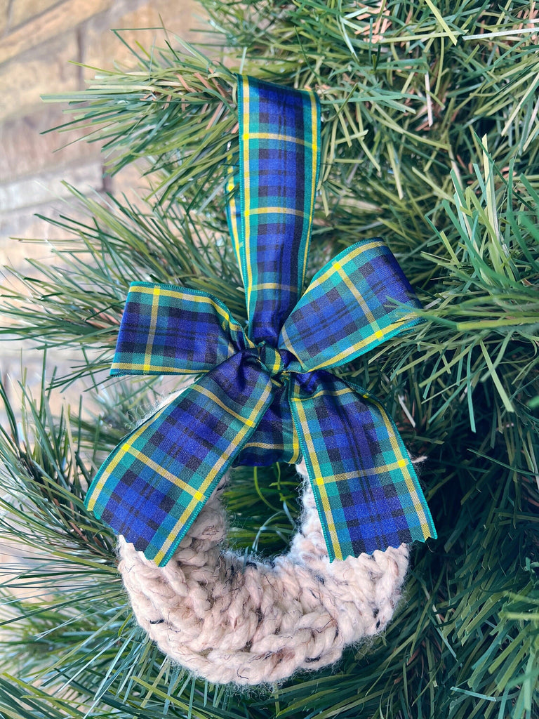 Knit Wreath Ornaments - Gordon Tartan Wreath Ornament