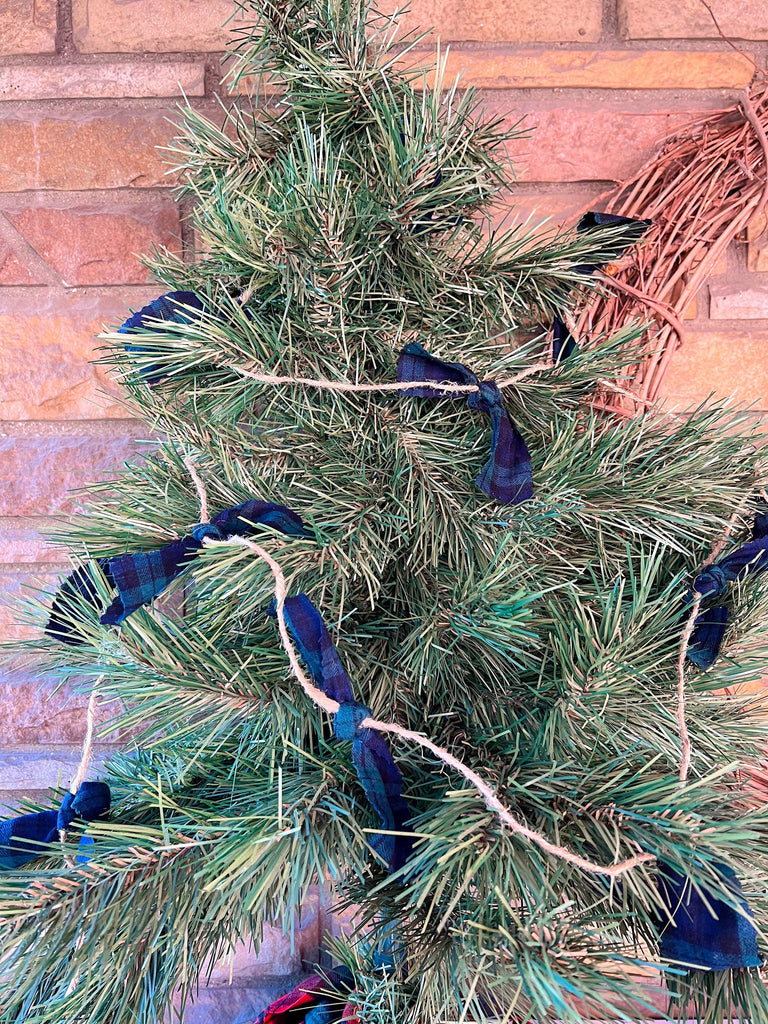 Christmas Tree Garland 