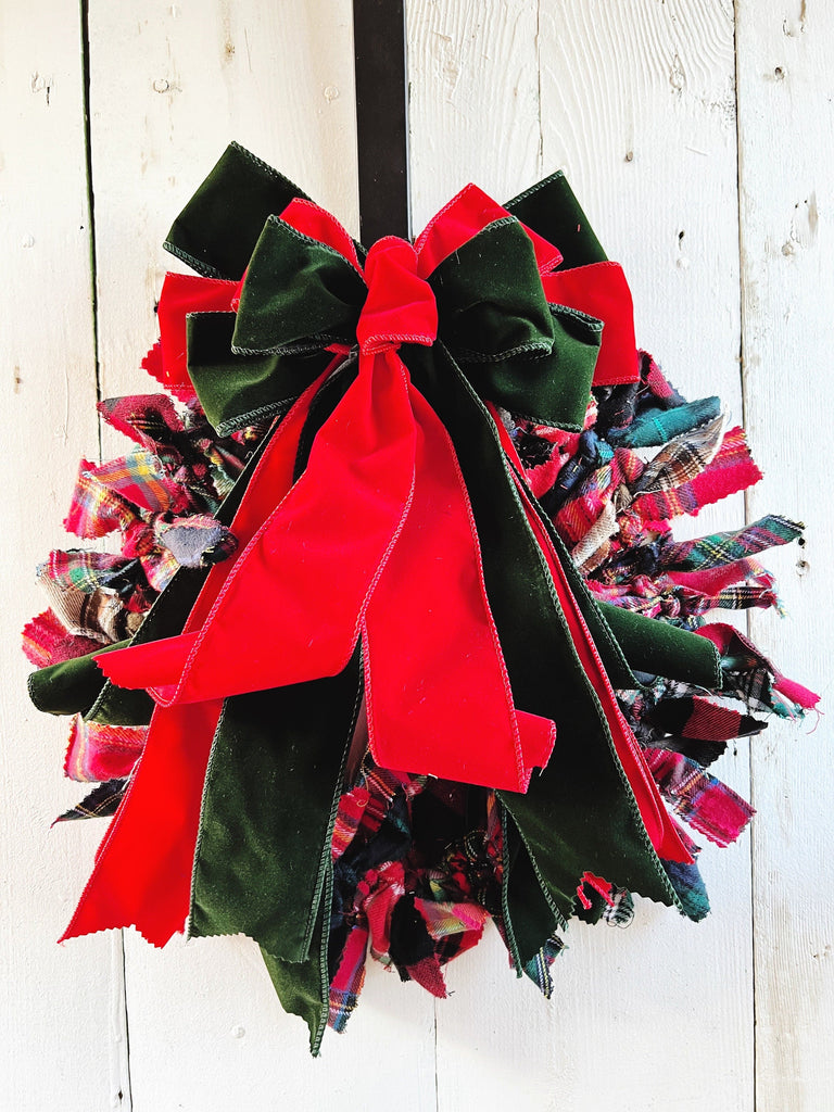 Rag Wreath - VELVET BOW - 12 Inch Christmas Decor