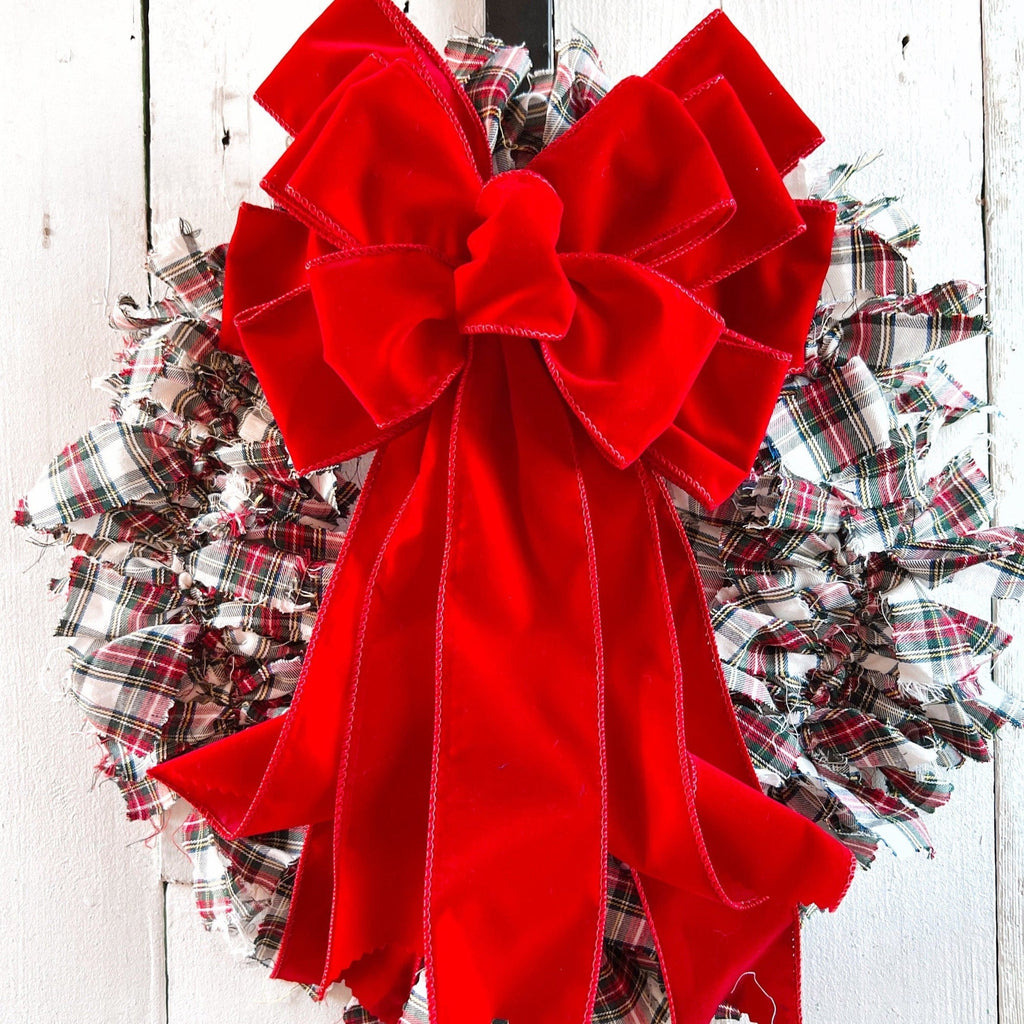 VELVET BOW - Stewart Dress Tartan Christmas Wreath