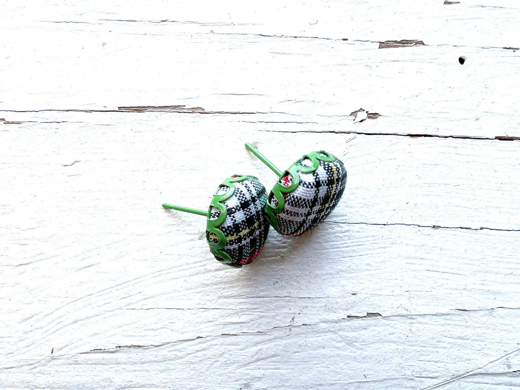 Scalloped Tartan Plaid Stud Earrings - Set Of 6 Choices