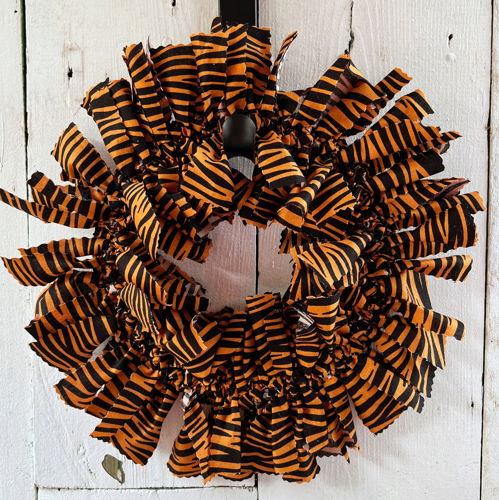 Cincinnati Football Wreaths - Orange & Black Animal Stripes